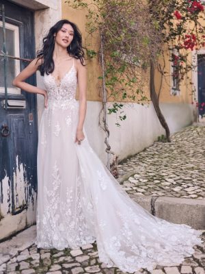 https://www.sugaredalmondsbridalwear.co.uk/wp-content/uploads/2024/03/Maggie-Sottero-Rayna-A-Line-Wedding-Dress-23MB661A01-PROMO1-BLS-300x400.jpg