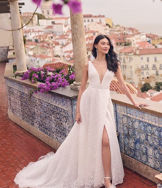 Maggie-Sottero-Brannagh-A-Line-Wedding-Dress-23MS720A01-PROMO4-IV https://www.sugaredalmondsbridalwear.co.uk/wp-content/uploads/2025/09/Maggie-Sottero-Brannagh-A-Line-Wedding-Dress-23MS720A01-PROMO4-IV-550x640.jpg