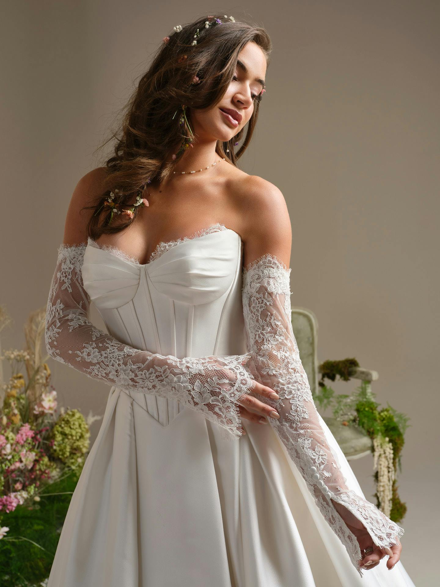 Zorina Wedding Dress - Image 3