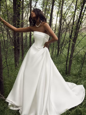 https://www.sugaredalmondsbridalwear.co.uk/wp-content/uploads/2026/07/Rebecca-Ingram-Agatha-A-line-Wedding-Dress-F6RK178A01-PROMO7-IV002-300x400.avif